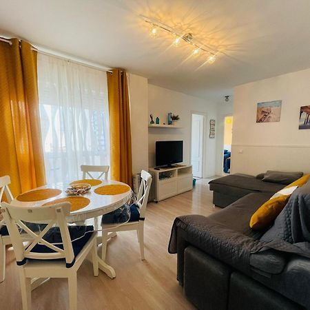 Apartamento Primera Linea De Playa Valdelagrana El Puerto de Santa María Eksteriør billede